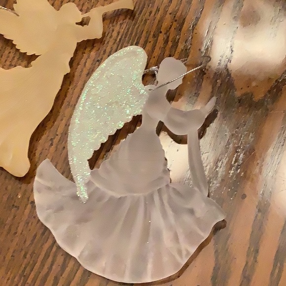 Christmas ornaments angel 😇 set of two white sparkles gold see-through p - Picture 4 of 6